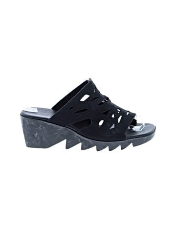 Arche Wedges (view 1)