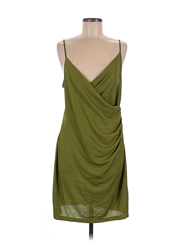 H&M Pre-owned Cocktail Dress In Green