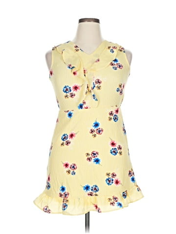 Monteau Casual Dress (view 1)