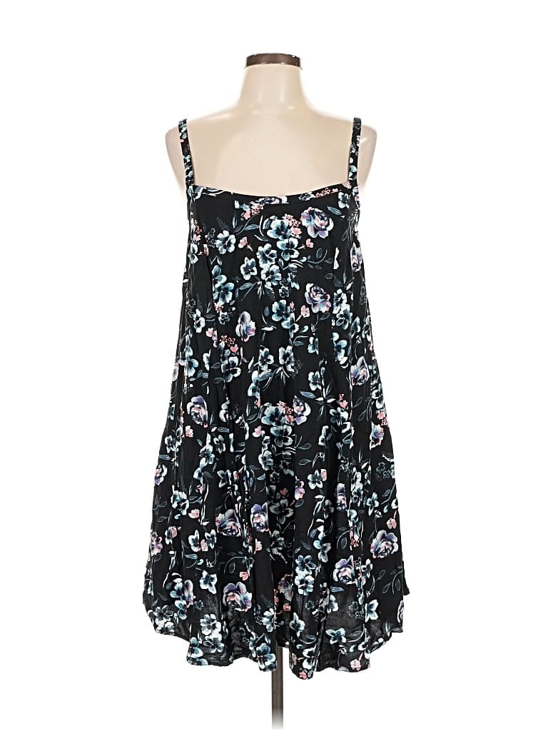 Pre-owned Torrid Casual Dress In Black