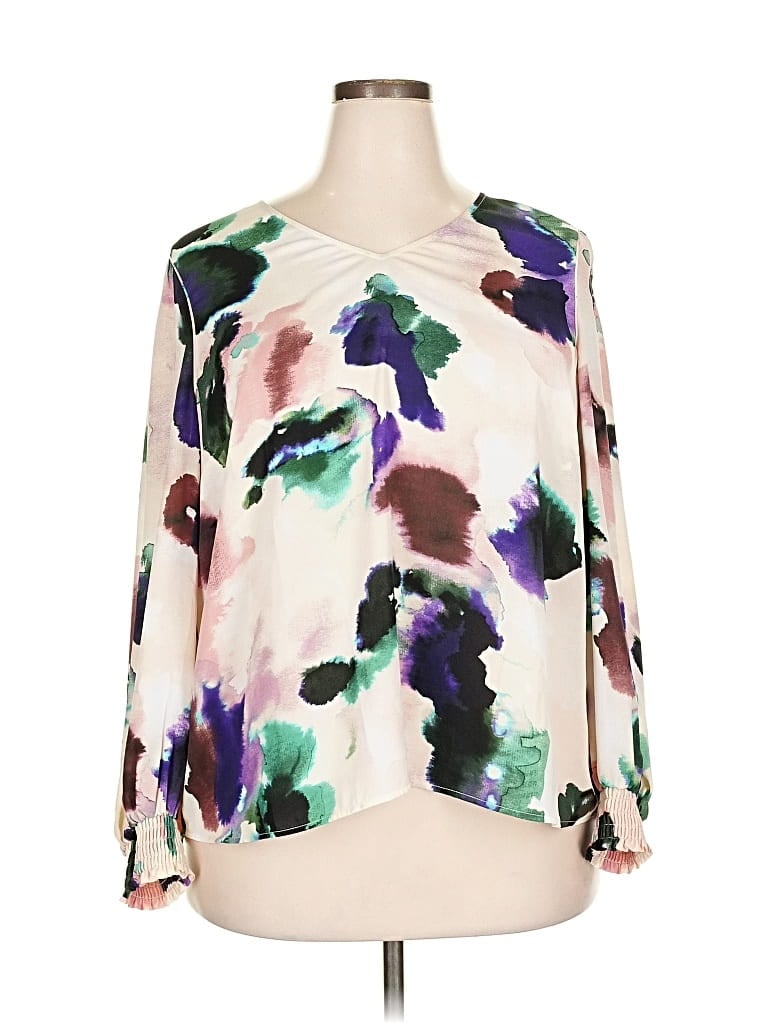 Click to view more detailed imagery on our partner's website Pre-owned Cabi 3/4 Sleeve Blouse In White