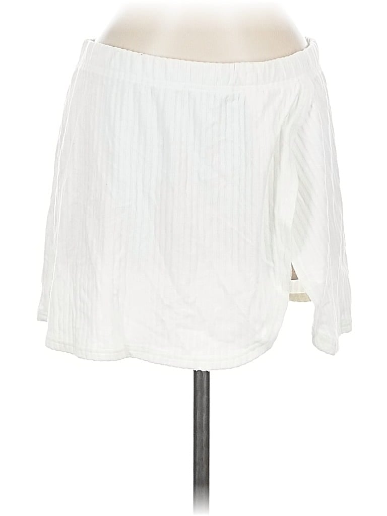 ABERCROMBIE & FITCH Pre-owned Casual Skirt In White