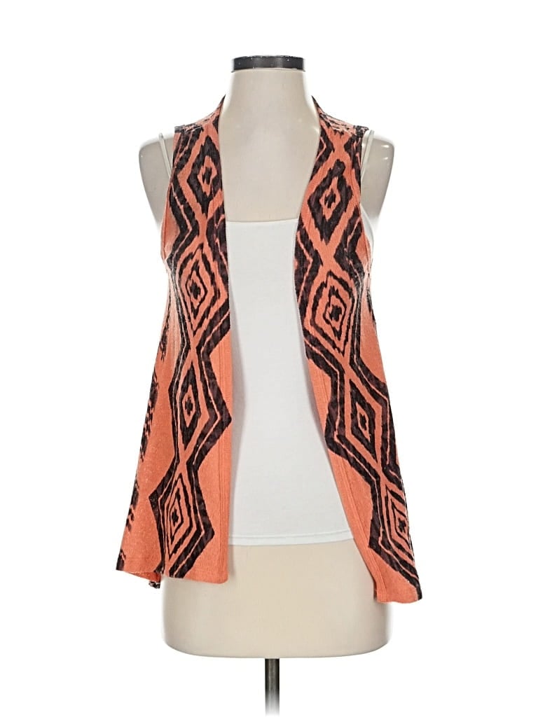 Pre-owned Daytrip Sweater Vest In Orange