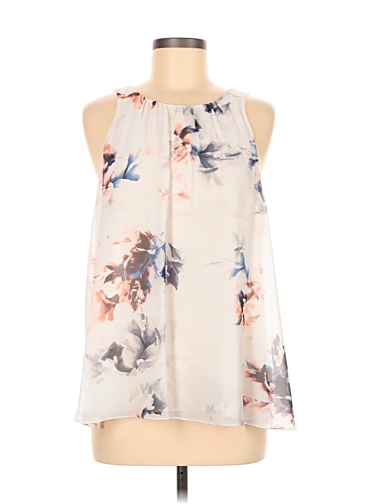 Pre-owned Vince Camuto Sleeveless Blouse In White