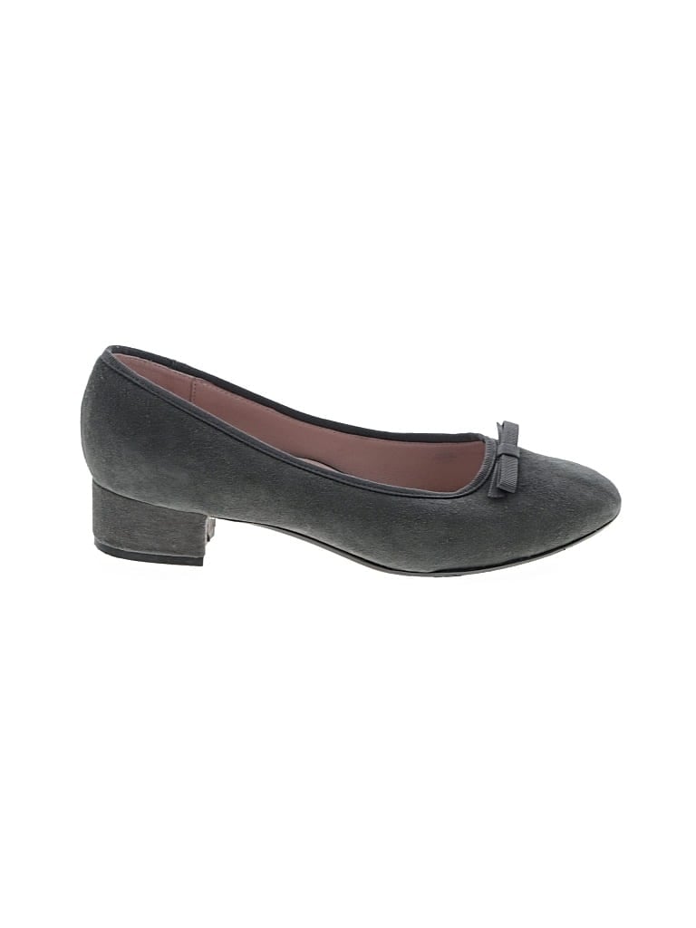 Pre-owned Taryn Rose Flats In Gray