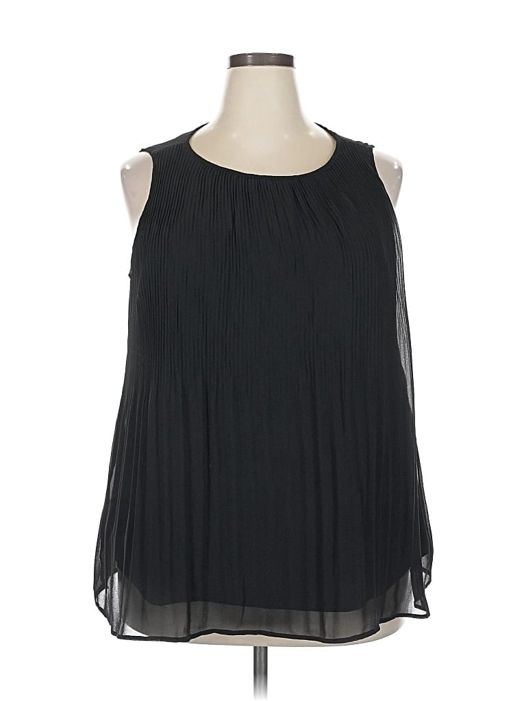 Pre-owned Torrid Sleeveless Blouse In Black