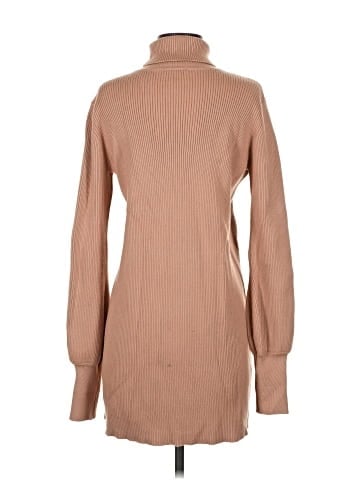 We're All Pretty Girls Casual Dress (view 2)