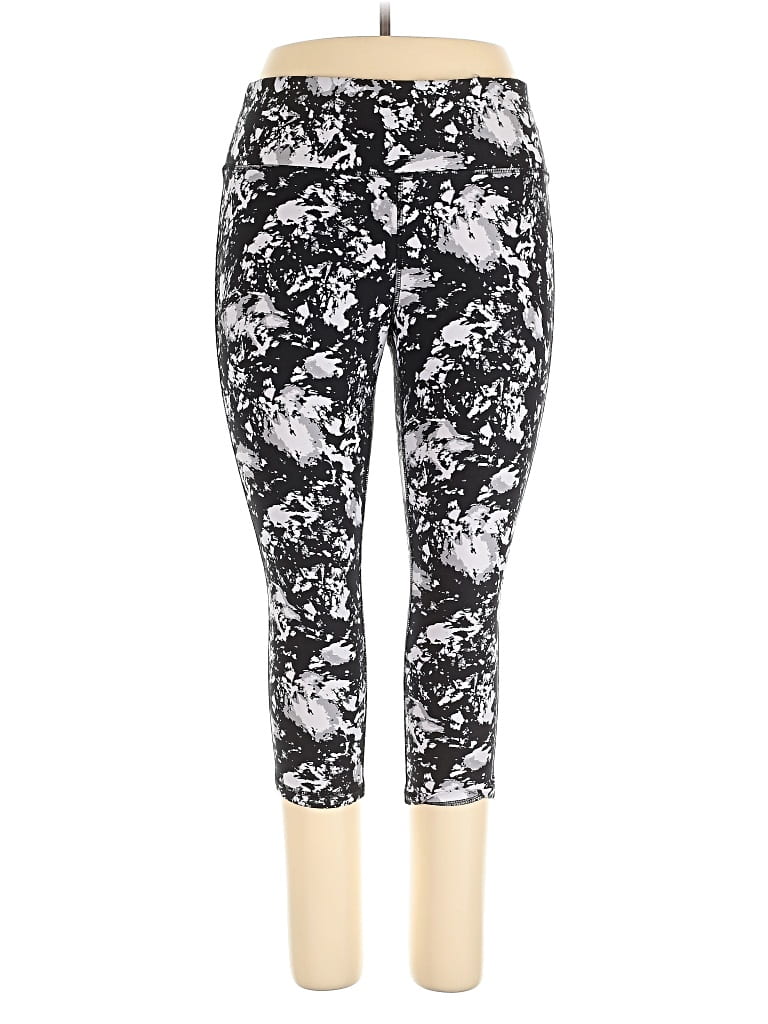 Pre-owned Livi Active Pants In Black