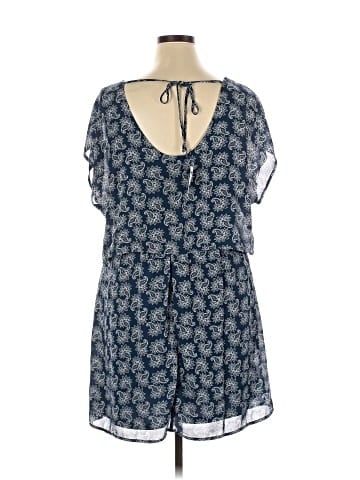Charlotte Russe Casual Dress (view 2)