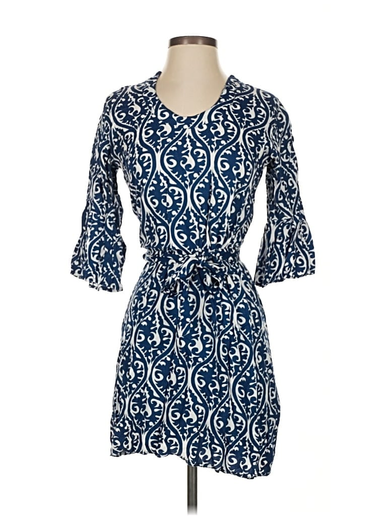 Pre-owned Escapada Casual Dress In Blue