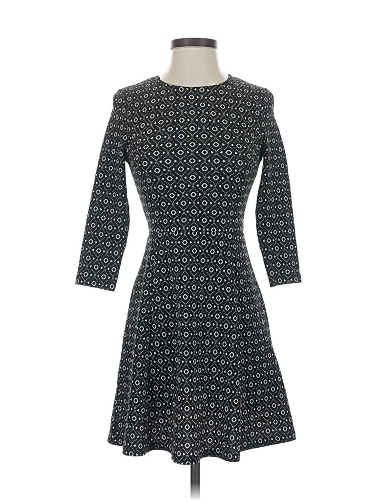 Pre-owned Divided By H&m Casual Dress In Black