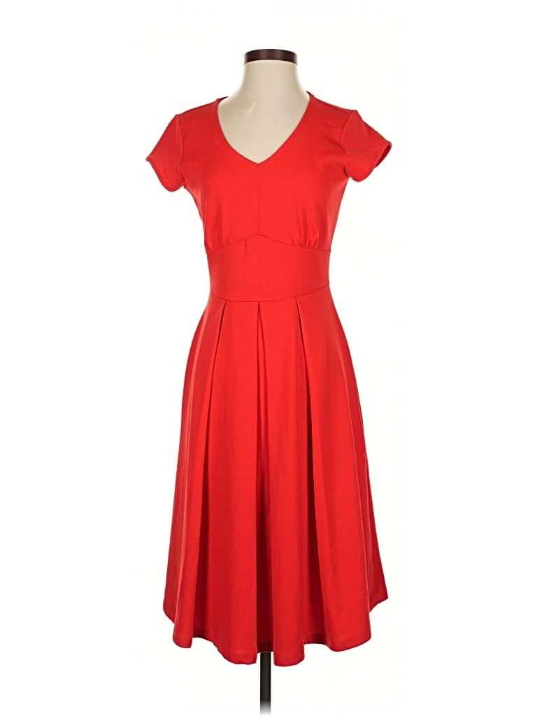 Pre-owned Downeast Casual Dress In Red