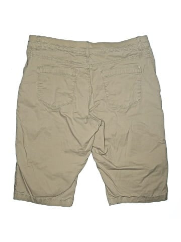 Lee Khaki Shorts (view 2)