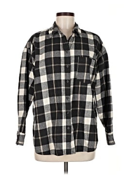 Universal Thread Long Sleeve Button Down Shirt