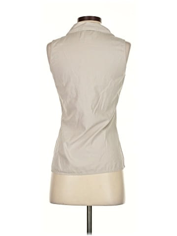 Compagnie Internationale Express Sleeveless Button-Down Shirt (view 2)