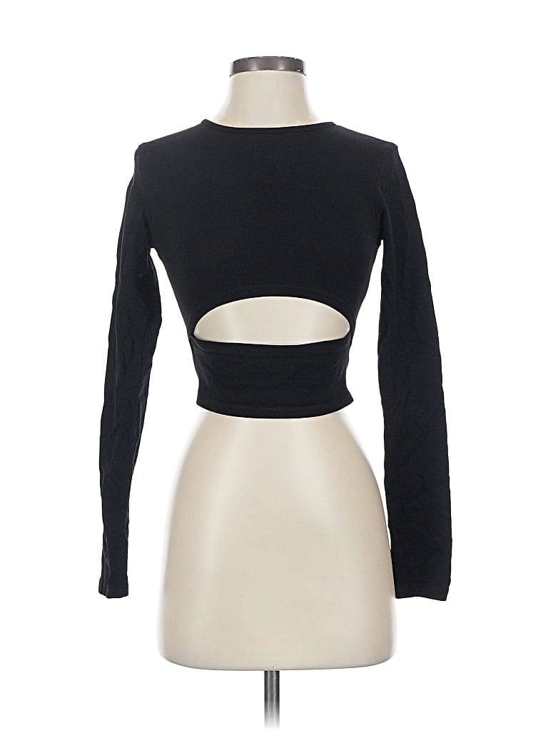 Pre-owned Adika Long Sleeve T-shirt In Black