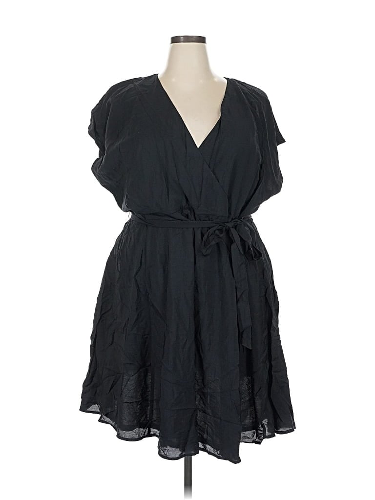 Pre-owned Torrid Casual Dress In Black