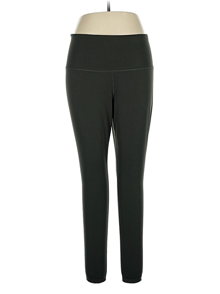 Pre-owned Amazon Essentials Active Pants In Green