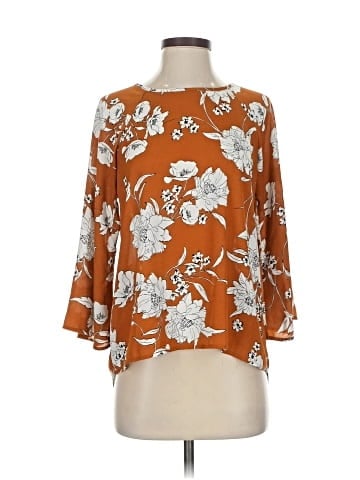 Crescent 3/4 Sleeve Blouse (view 1)