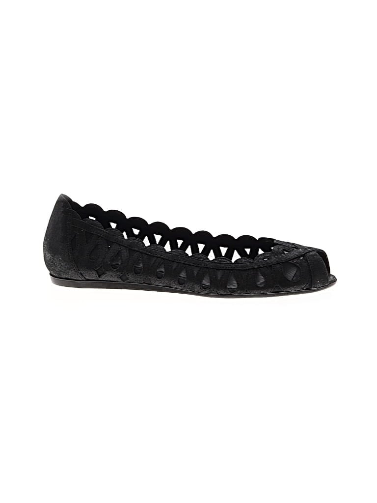 Pre-owned Donald J Pliner Flats In Black