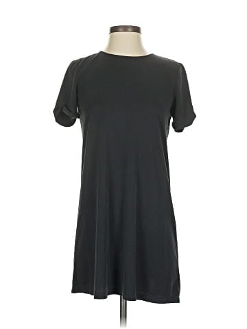 Alice + Olivia Casual Dress (view 1)
