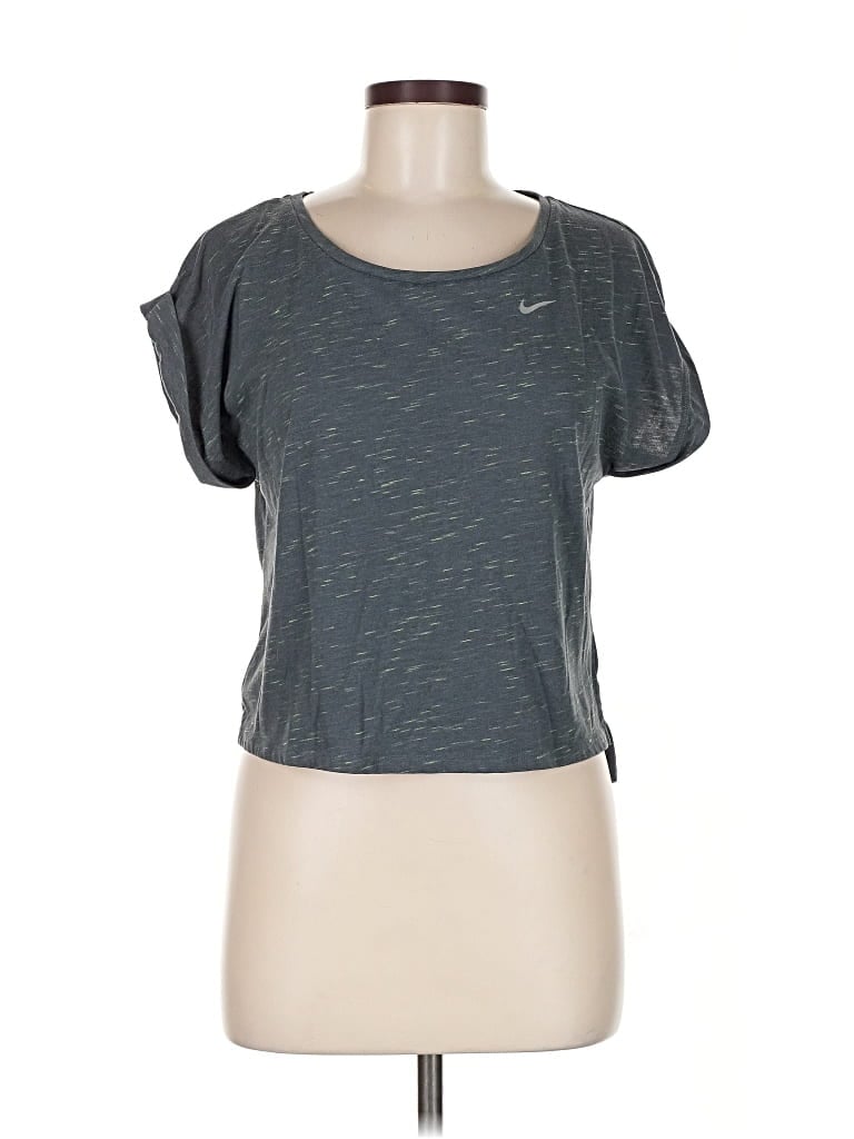 Pre-owned Nike Active T-shirt In Gray