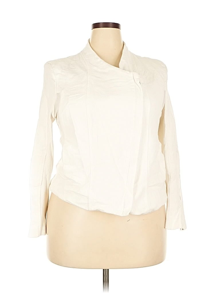 Click to view more detailed imagery on our partner's website Pre-owned Blanknyc Blank Nyc Jacket In White