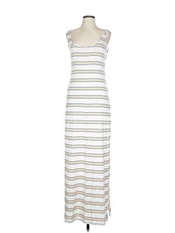 Amour Vert Casual Dress (view 1)