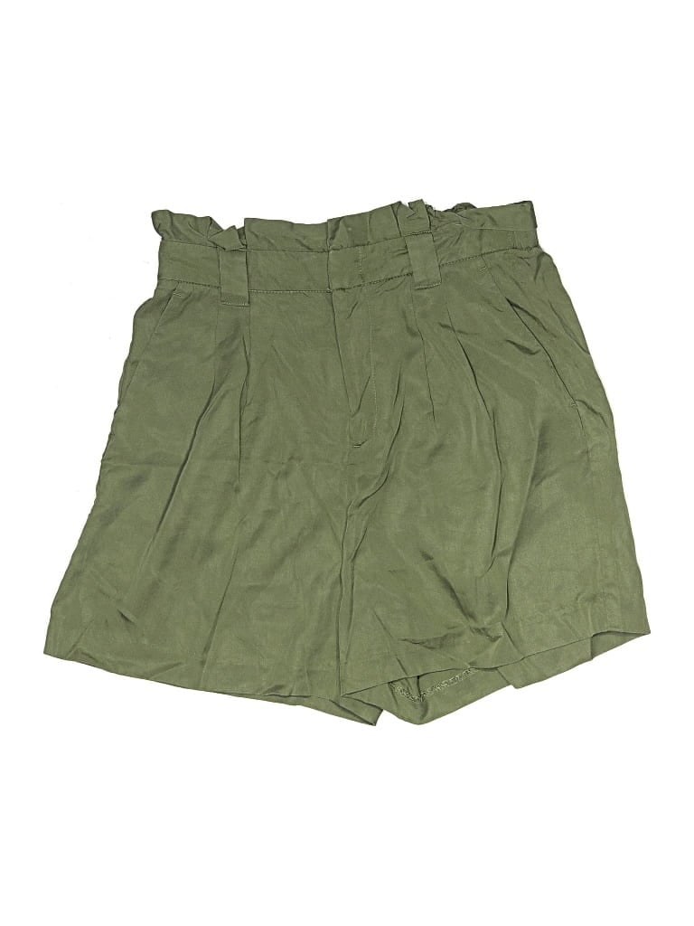 Pre-owned Banana Republic Factory Store Shorts In Green