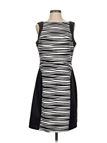 Julia Jordan Cocktail Dress (view 1)