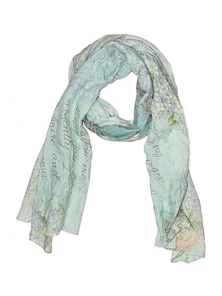 UNBRANDED Pre-owned Scarf In Blue