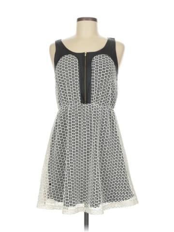 Romeo & Juliet Couture Casual Dress (view 1)