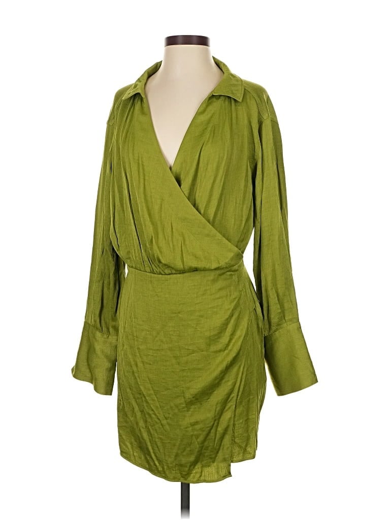 Pre-owned H&m Casual Dress In Green