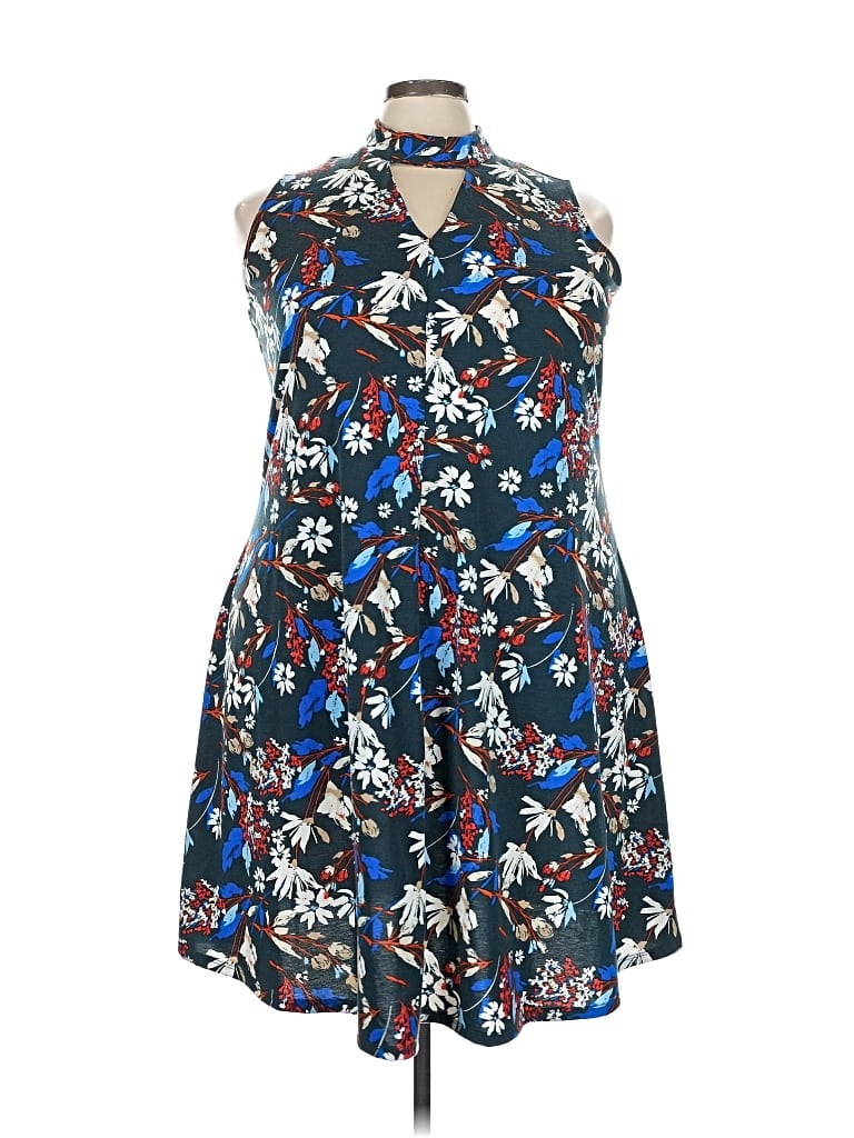 Pre-owned Relativity Casual Dress In Blue