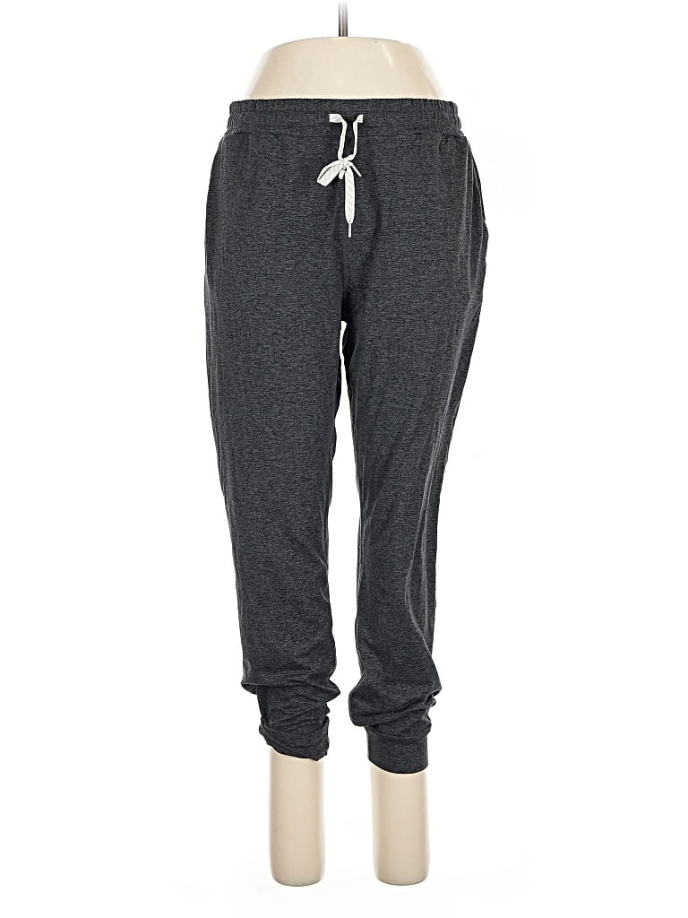 Pre-owned Vuori Casual Pants In Gray