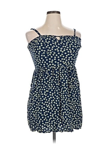 AUW Casual Dress (view 1)