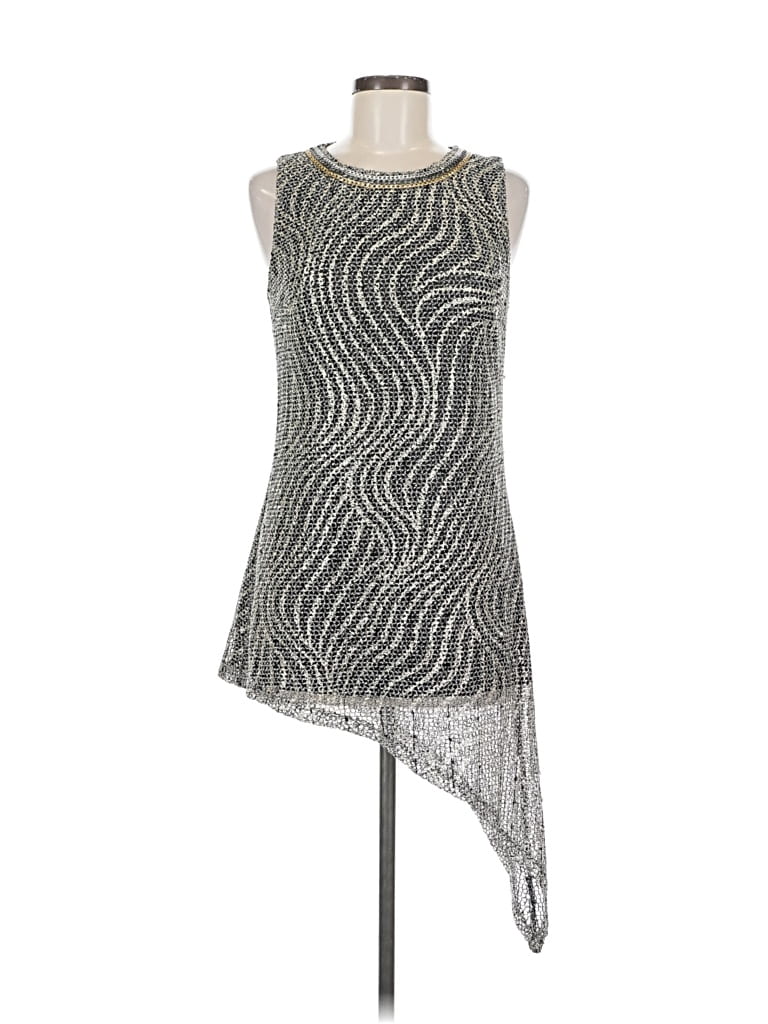 Pre-owned Frank Lyman Design Sleeveless T-shirt In Silver