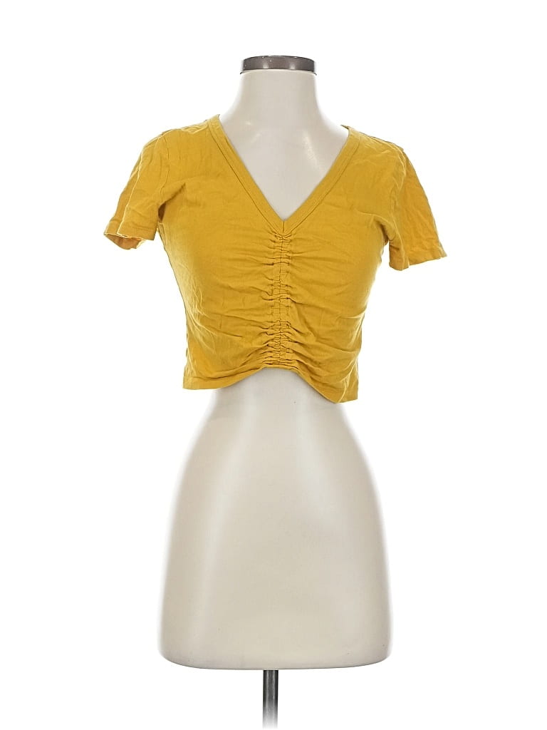 Pre-owned Little Moon Short Sleeve T-shirt In Yellow