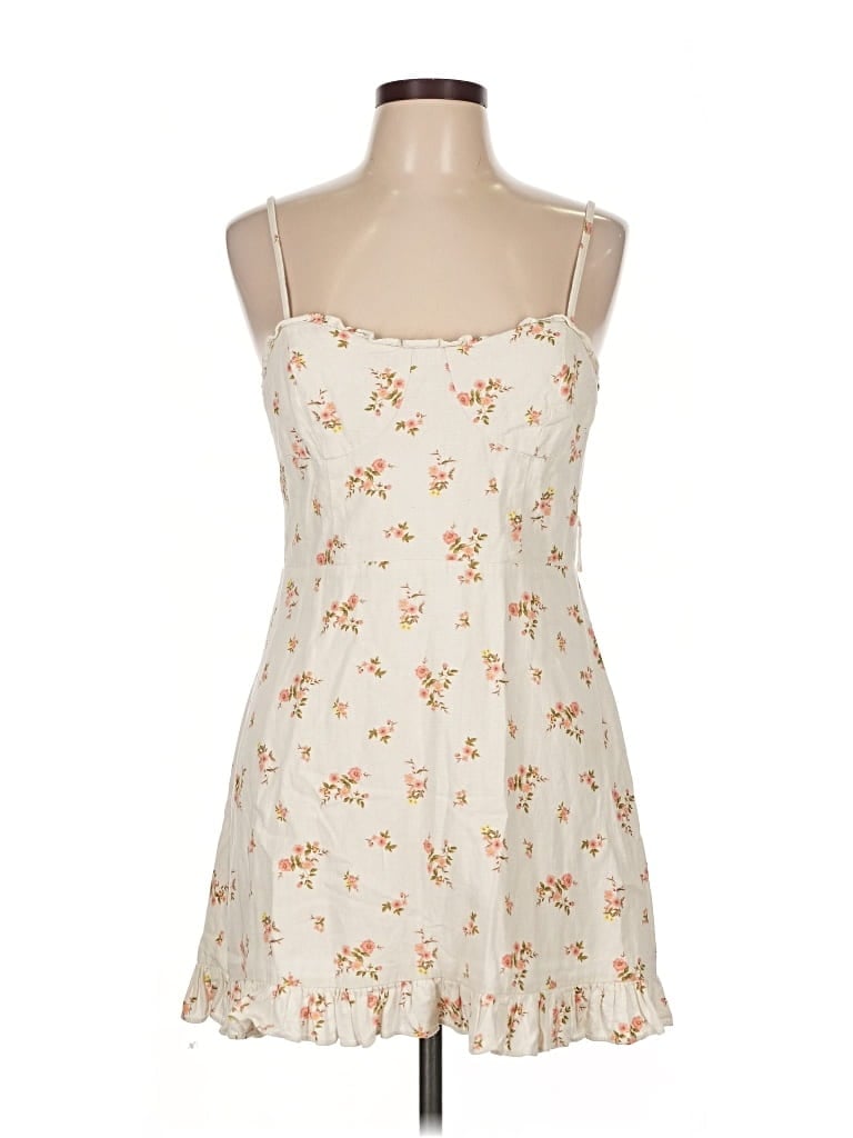 Pre-owned Mahina Casual Dress In White