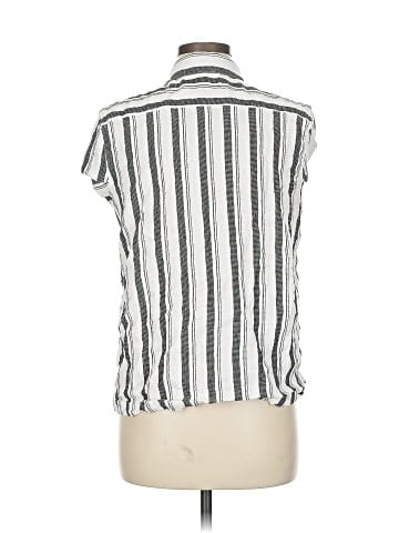 Eighty Eight Sleeveless Button-Down Shirt (view 2)