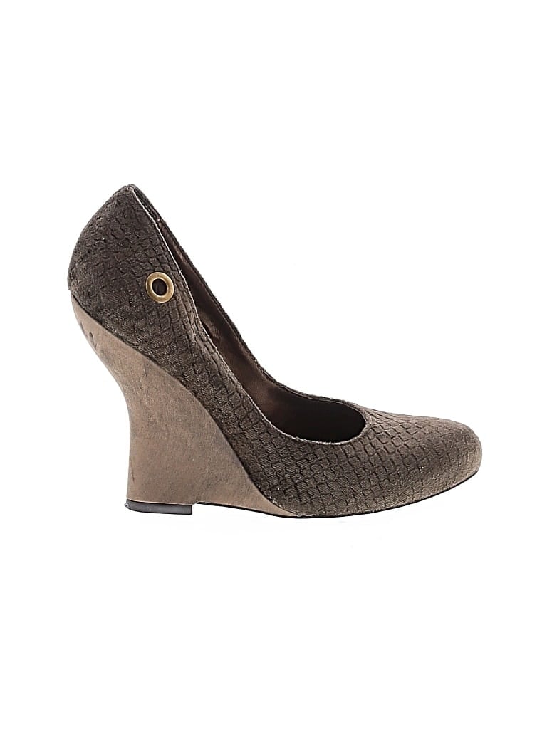Pre-owned Bcbg Paris Wedges In Brown
