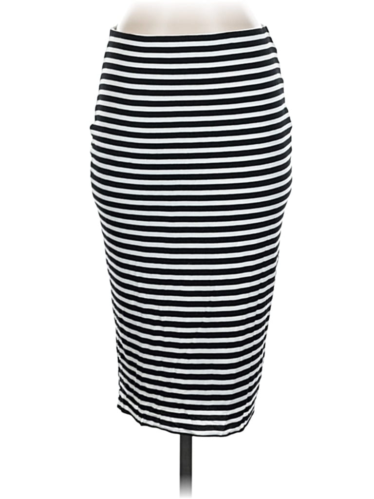 Pre-owned Vince Camuto Casual Skirt In Black