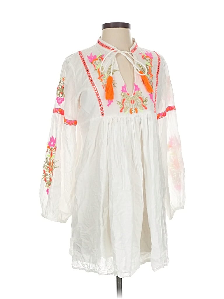 PILYQ Pre-owned Casual Dress In White