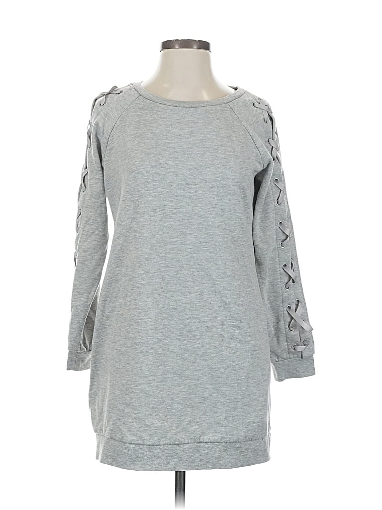 Pre-owned Le Chateau Sweatshirt In Gray