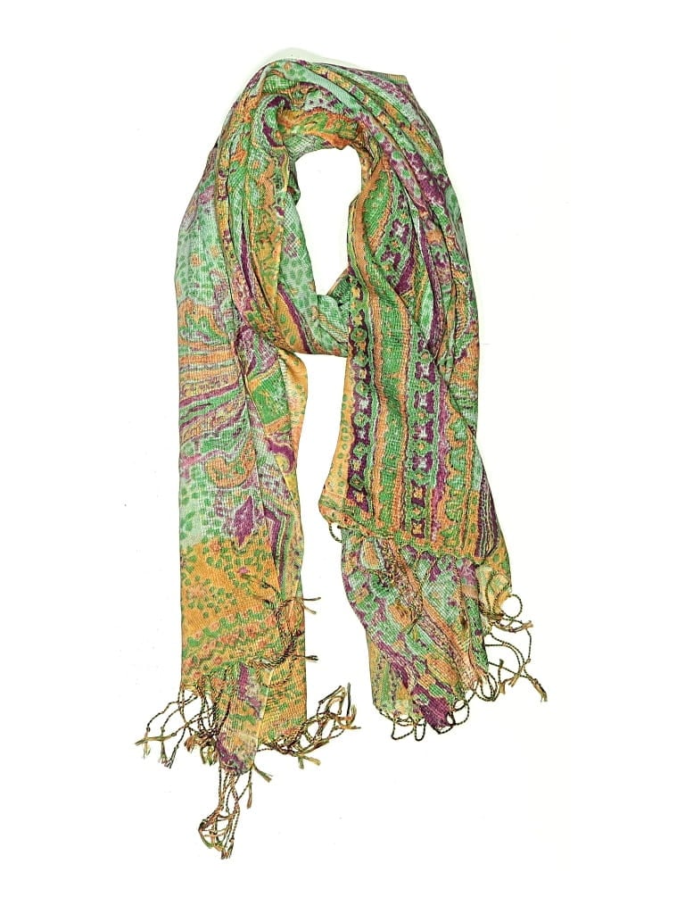 Pre-owned Collection 18 Scarf In Green