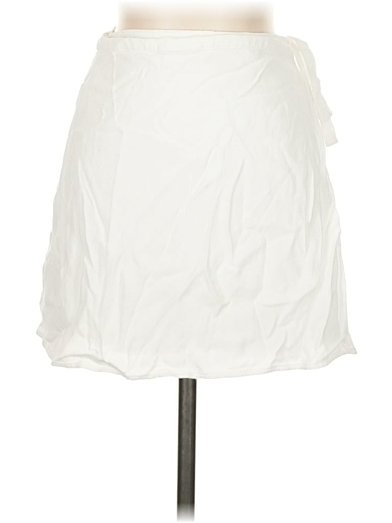 Pre-owned Sun-deh Casual Skirt In White