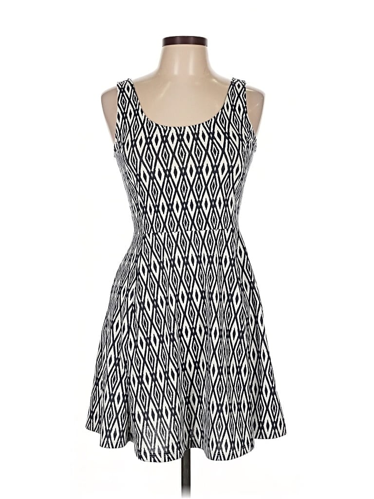 Pre-owned Divided By H&m Casual Dress In Gray