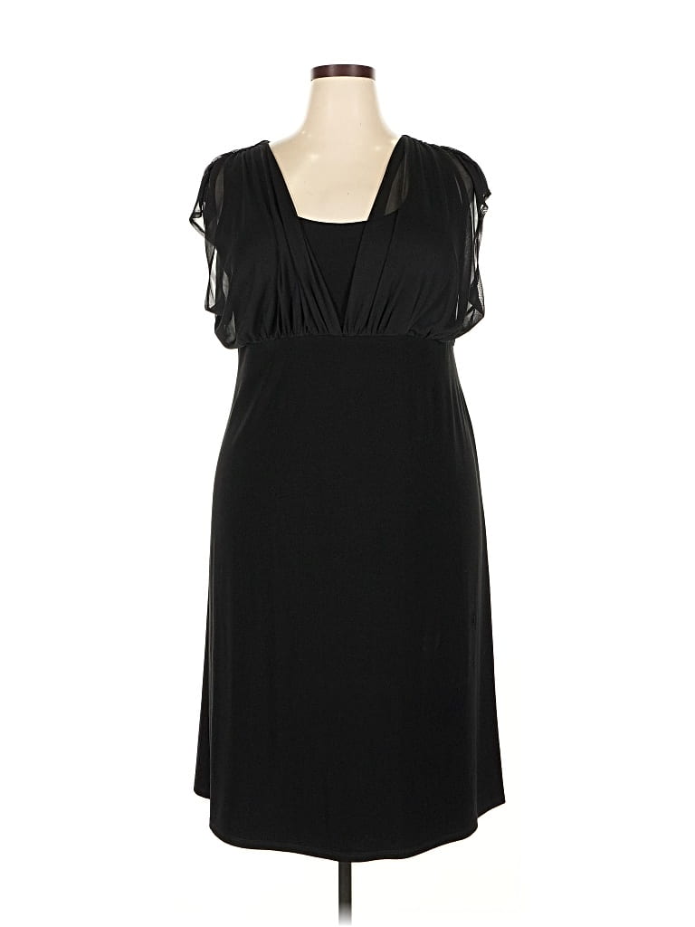 Pre-owned Onyx Nite Cocktail Dress In Black