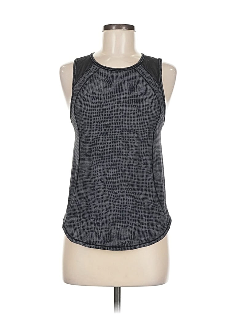 Pre-owned Lululemon Athletica Tank Top Black Halter Neckline Tops