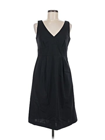 Banana Republic Cocktail Dress (view 1)